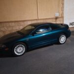 El Mitsubishi Eclipse 1996: La Joya Verde que Nunca Brilló en Japón, pero Triunfó en el Cine