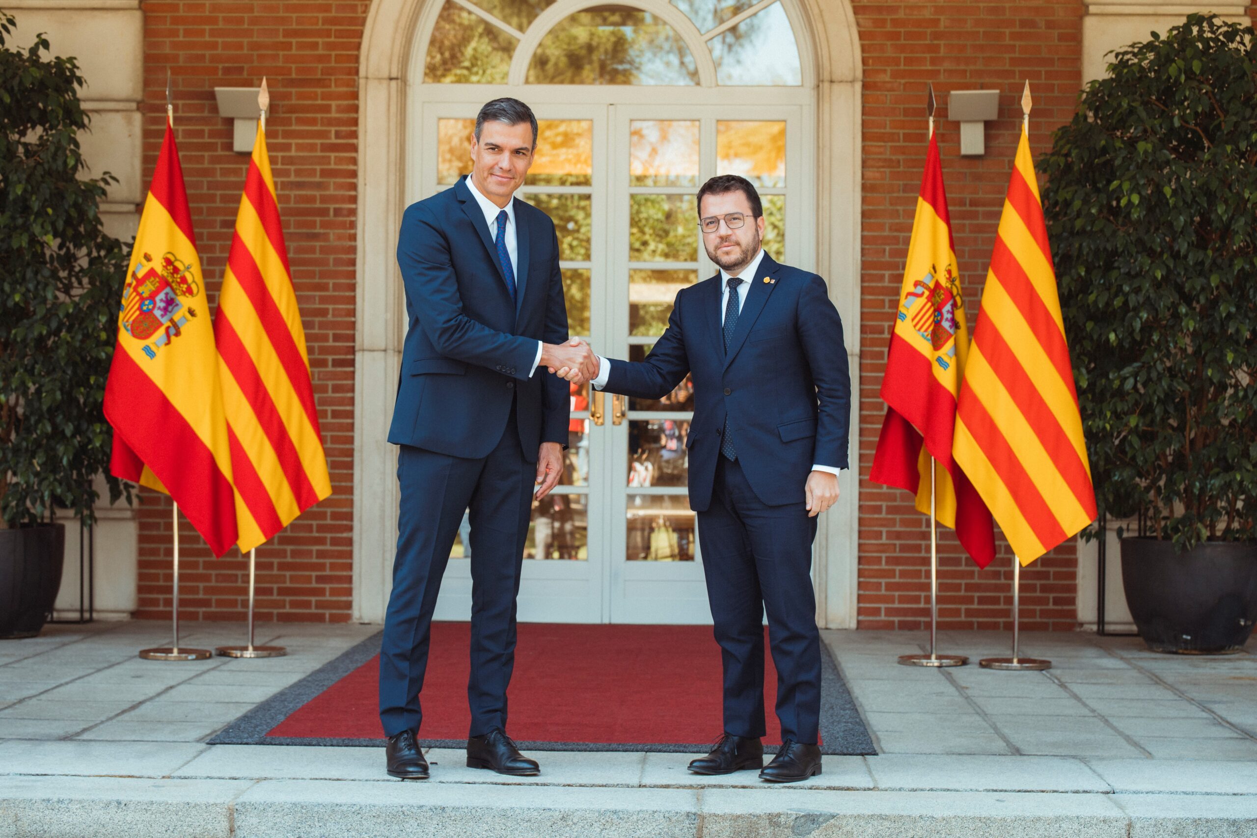Trobada_Pedro_Sánchez-Pere_Aragonès